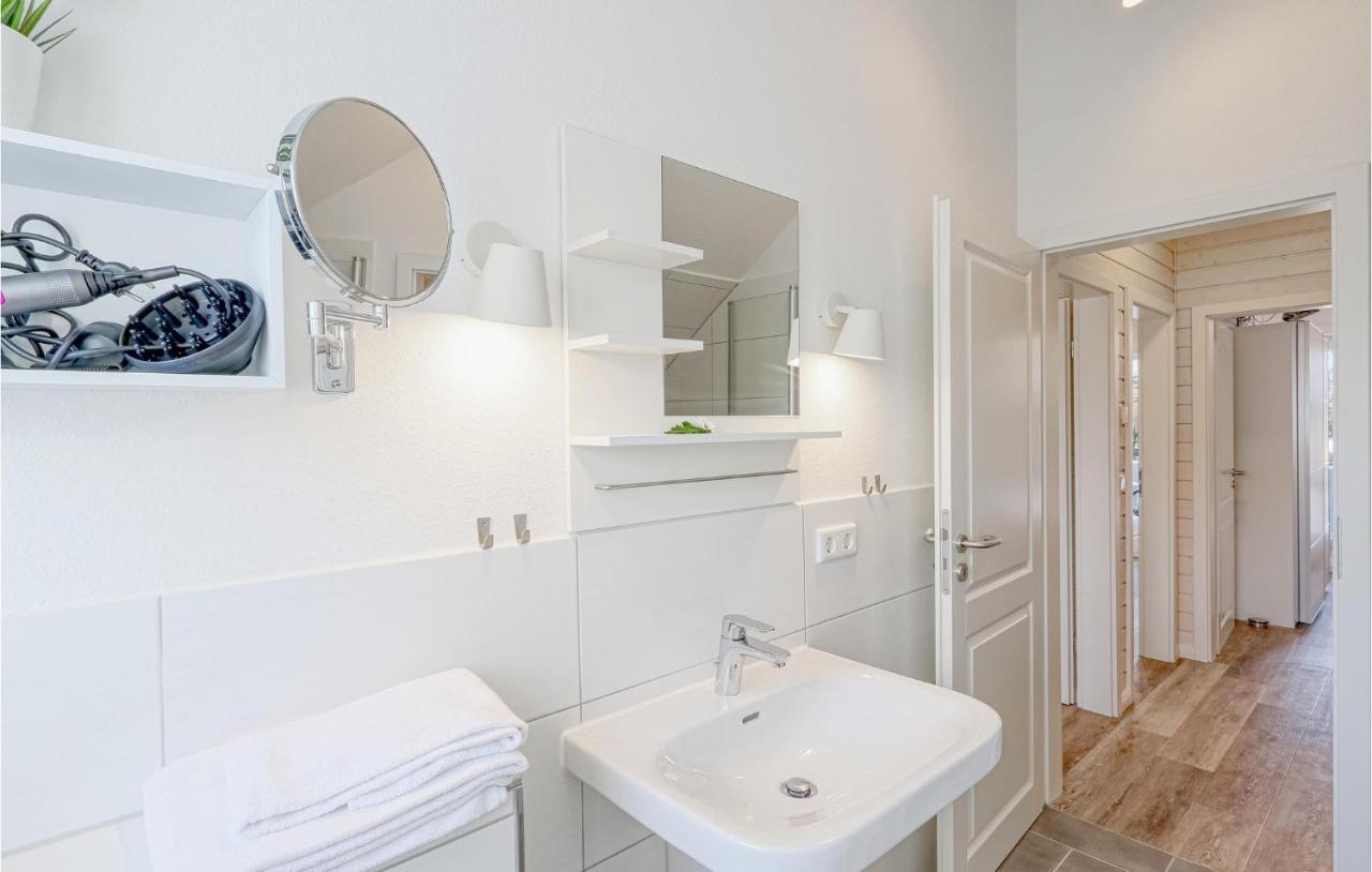 Amazing home in Krems II-Warderbrck with 3 Bedrooms, Sauna&WiFi Gols Exterior foto