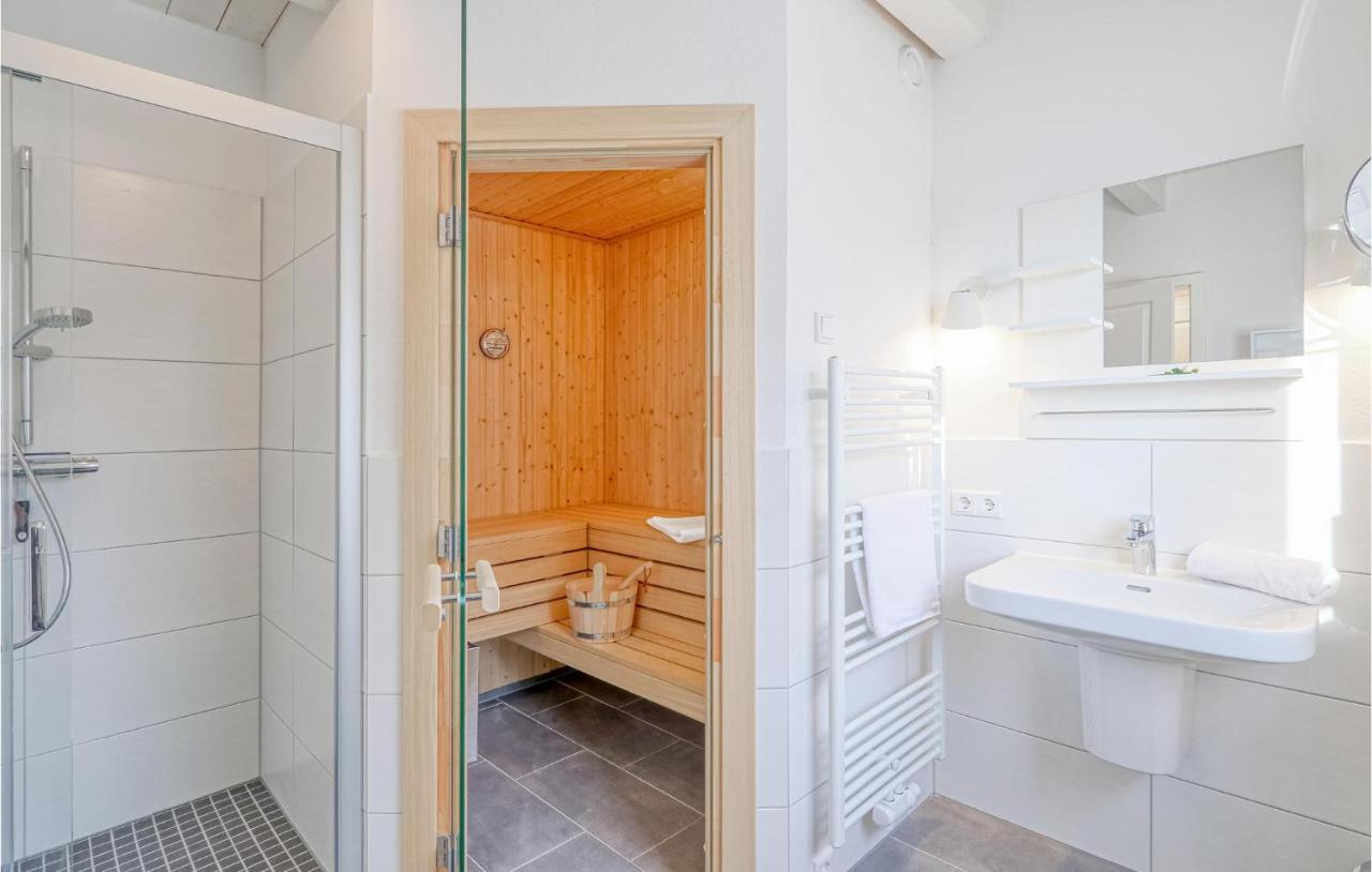 Amazing home in Krems II-Warderbrck with 3 Bedrooms, Sauna&WiFi Gols Exterior foto